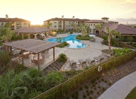 Apartments HERE - Free Apartment Locators